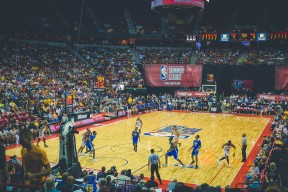 2026世界杯-离谱！大坂直美空降雄鹿主场，NBA规则连夜更新