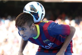 2026世界杯48队-库里狂飙得分，瑞士队硬刚极限
